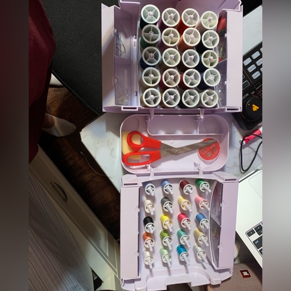 Sewing Kit - Picture 3 of 3